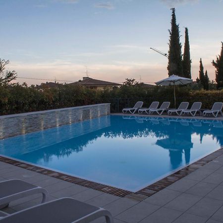 לאזיסה Hotel Relais Agli Olivi מראה חיצוני תמונה