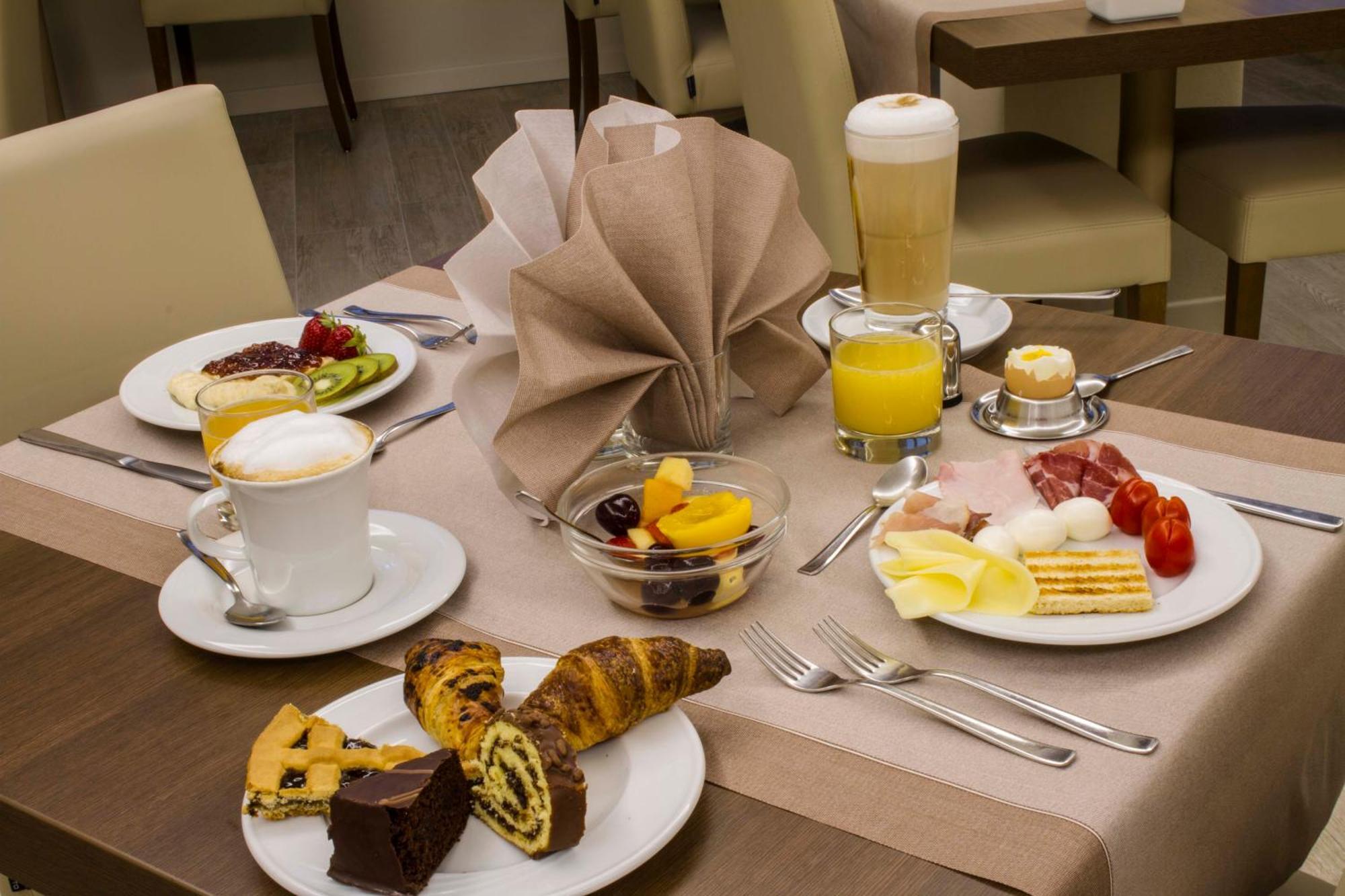 לאזיסה Hotel Relais Agli Olivi מראה חיצוני תמונה