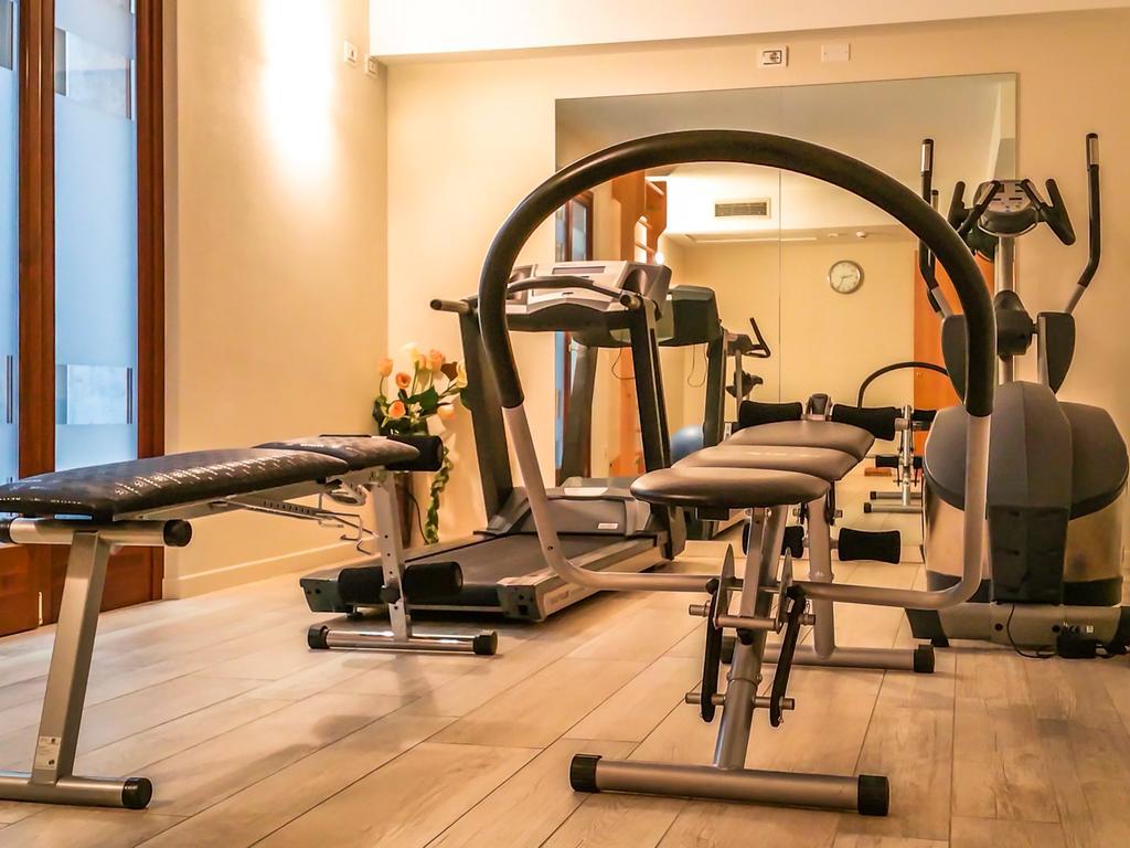 לאזיסה Hotel Relais Agli Olivi מראה חיצוני תמונה